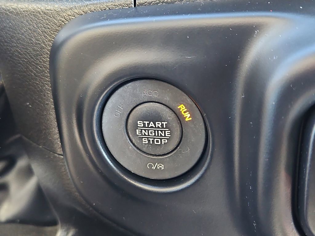 Used 2023 Jeep Wrangler Sahara w/ Dual Top Group image 21