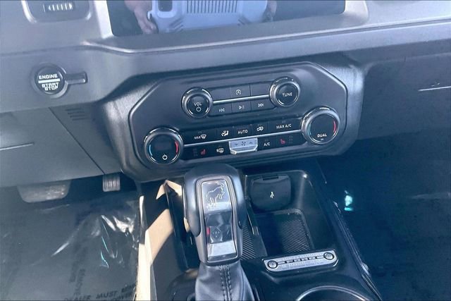 Used 2025 Ford Bronco Big Bend image 30
