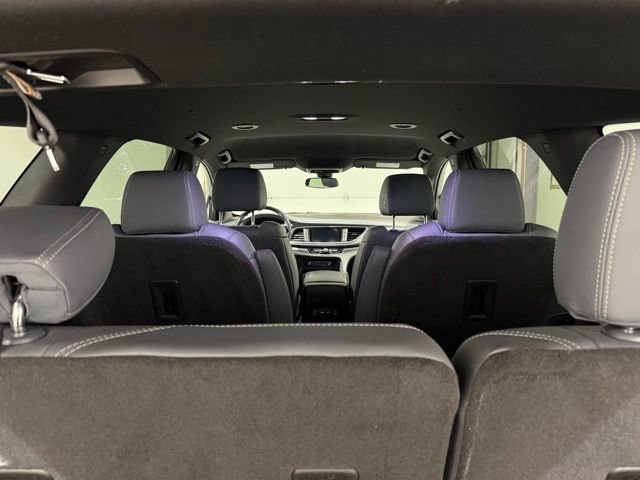 Certified 2024 Buick Enclave Essence image 10