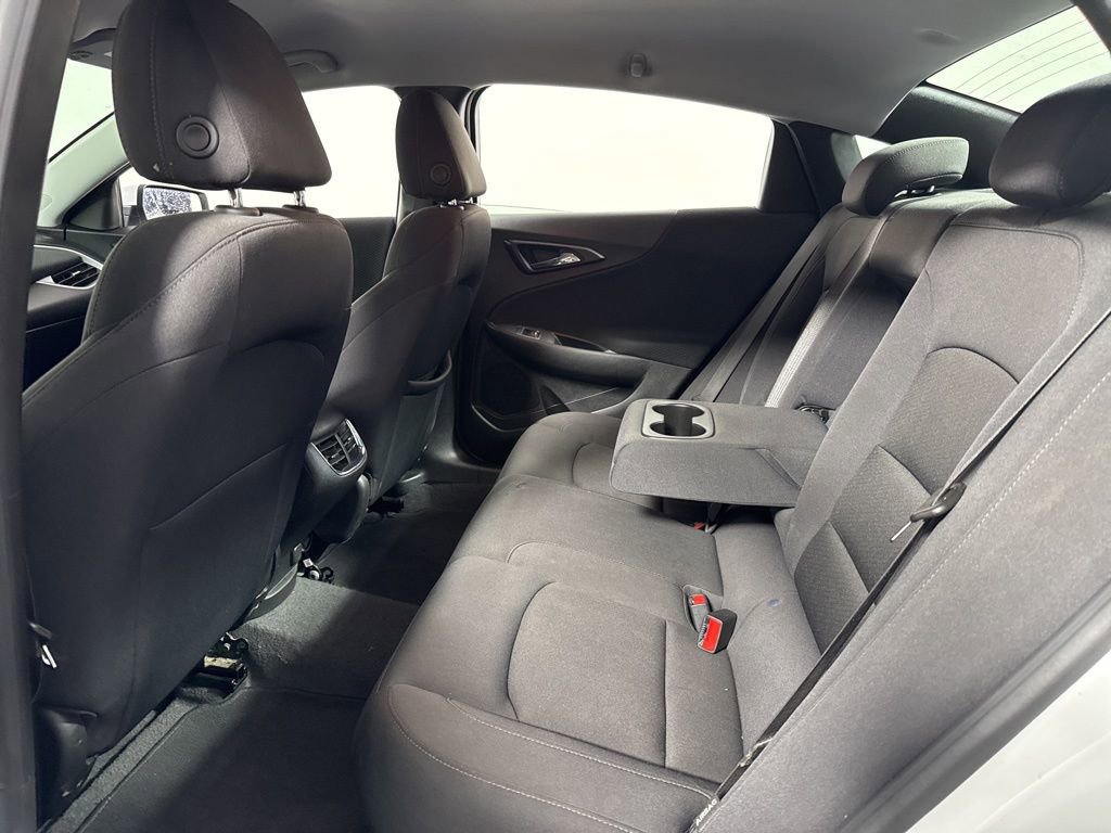Used 2023 Chevrolet Malibu LT image 16