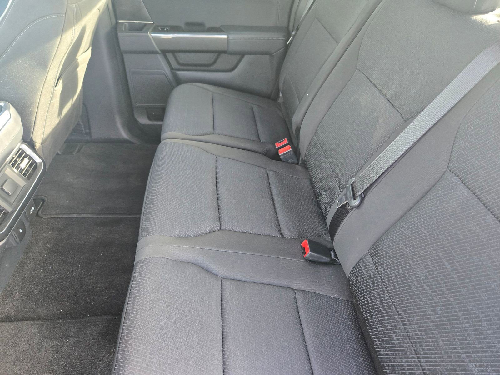 Used 2022 Ford F150 XLT w/ Equipment Group 302A High image 11