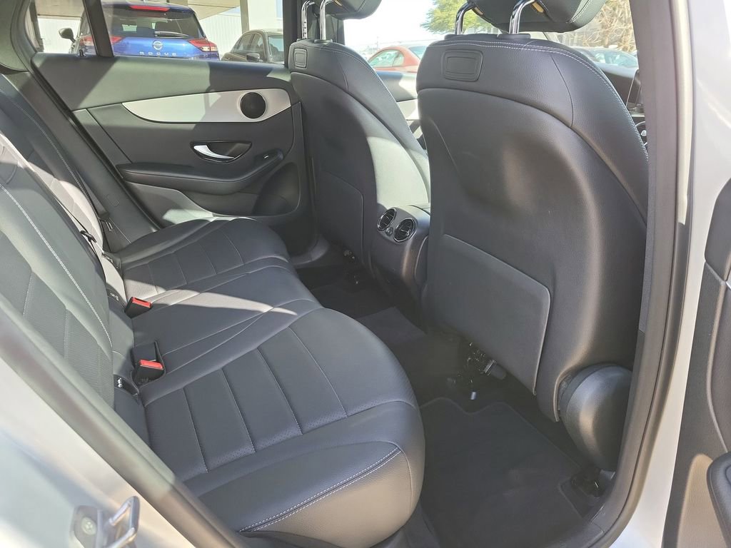 Used 2019 Mercedes-Benz GLC 300 image 26