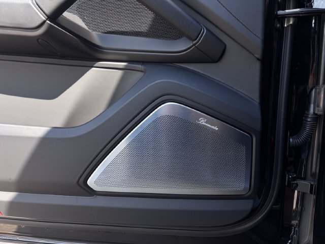 New 2026 Porsche Cayenne Turbo AWD/4WD image 24