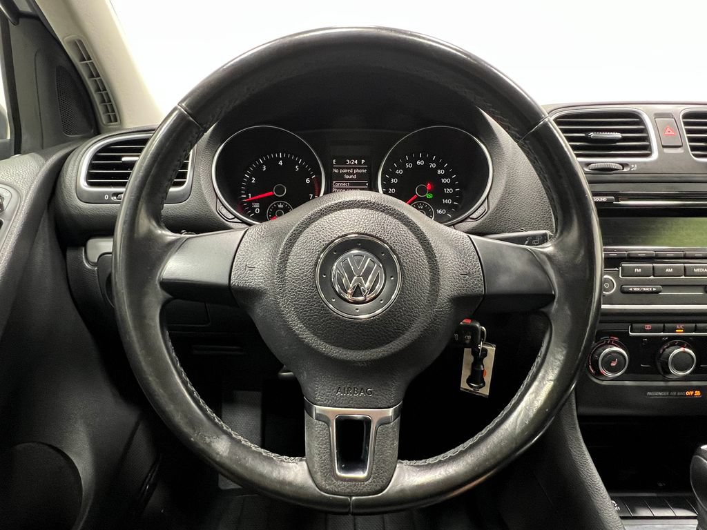 Used 2013 Volkswagen Golf 4-Door FWD image 20