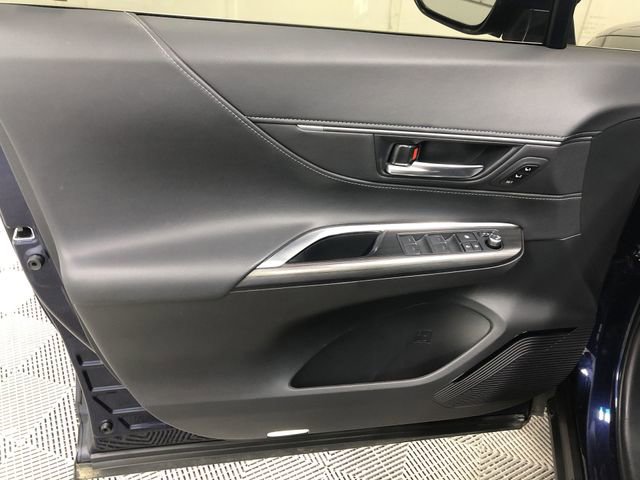 Used 2021 Toyota Venza XLE w/ Activity Package (TMS) image 12