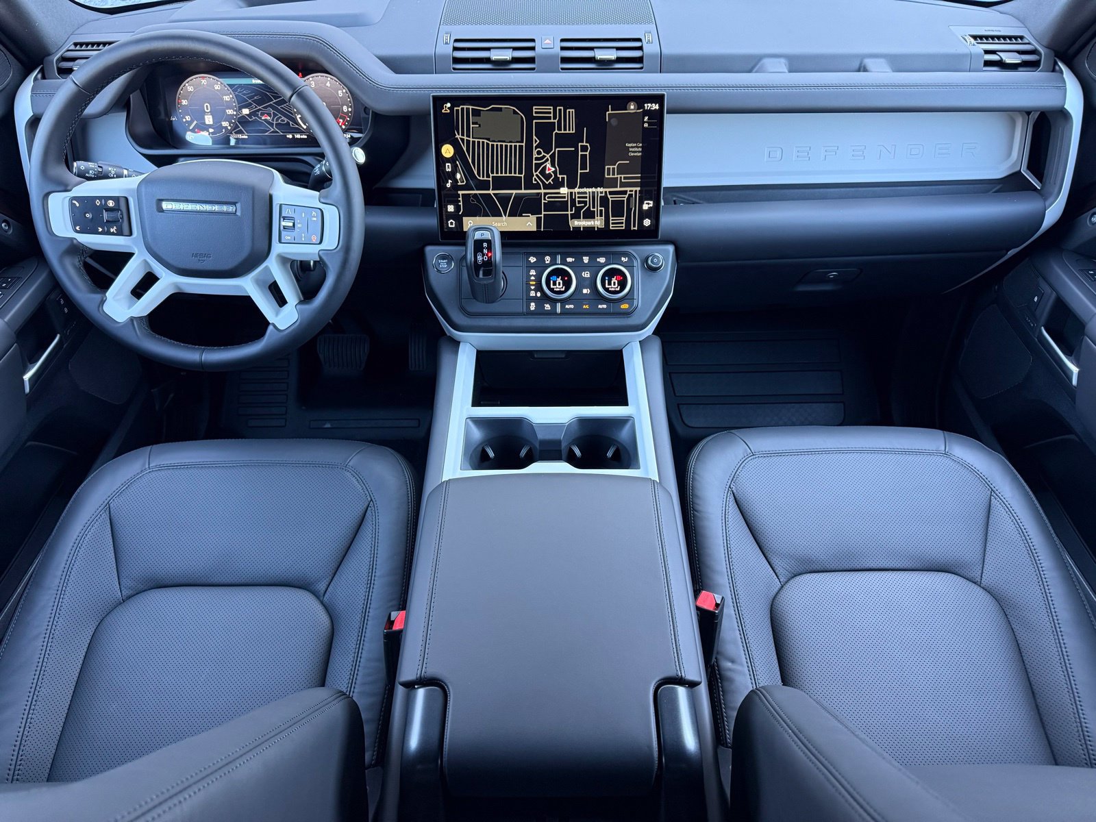 New 2026 Land Rover Defender 110 S AWD/4WD image 27