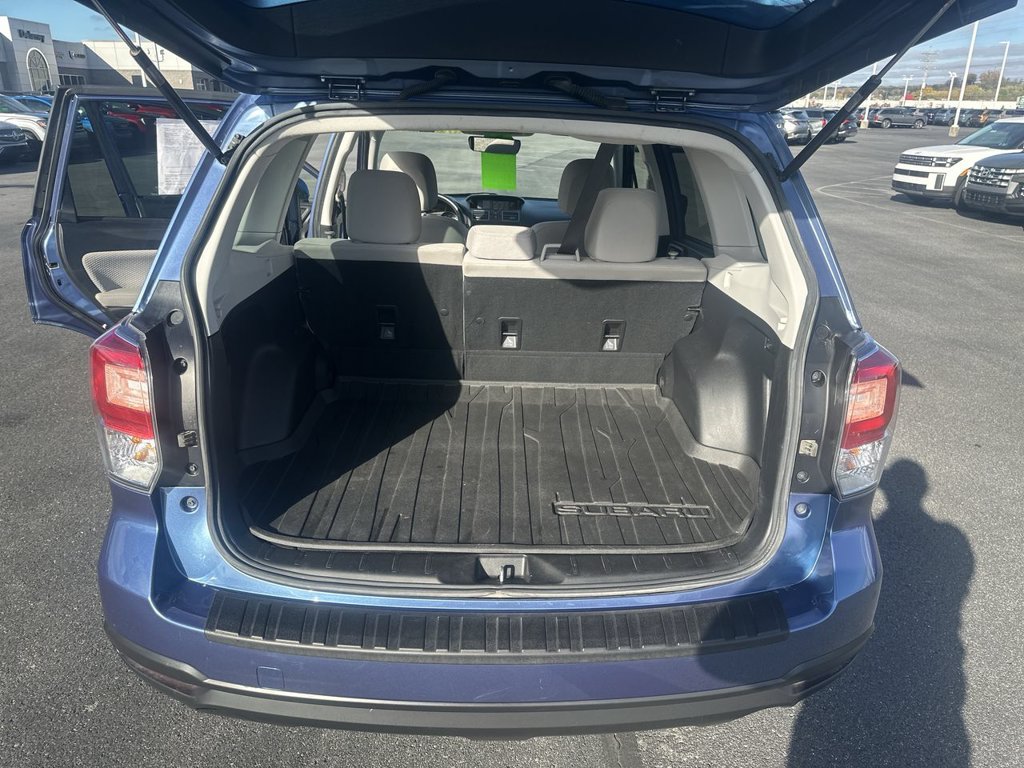 Used 2018 Subaru Forester 2.5i Premium w/ All-Weather Package AWD/4WD image 30