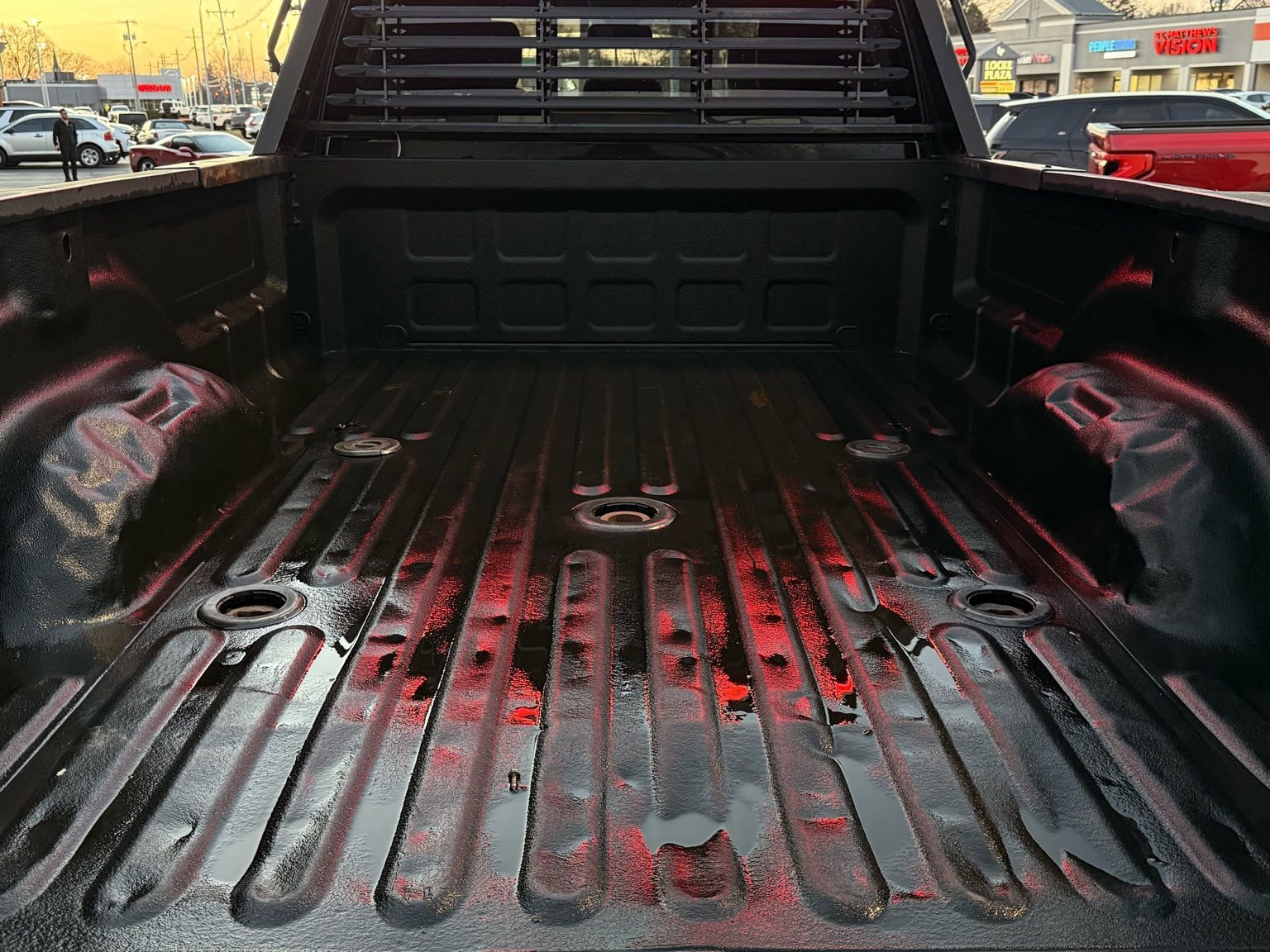 Used 2014 RAM 3500 Laramie image 16