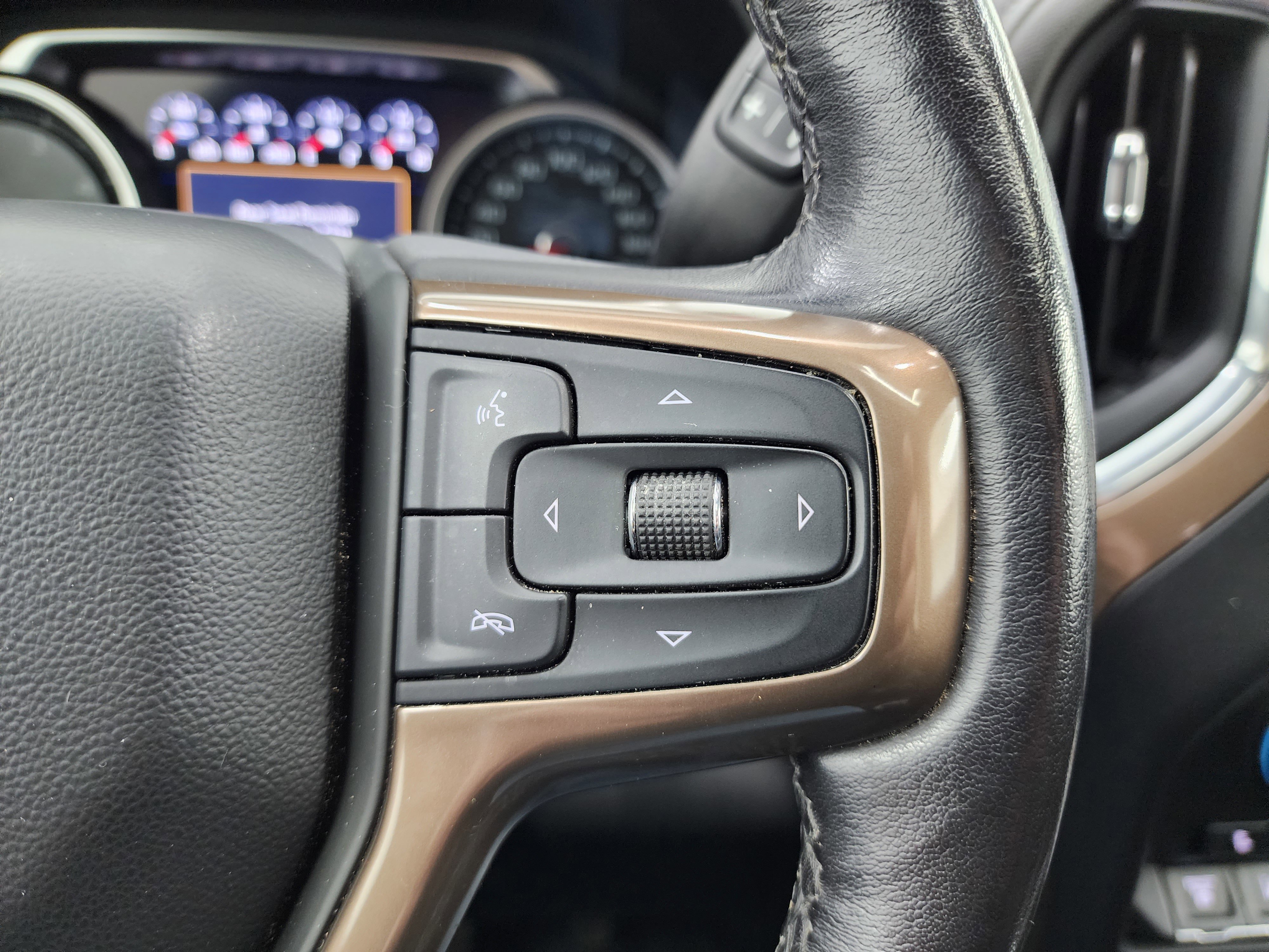 Used 2022 Chevrolet Silverado 3500 High Country image 17