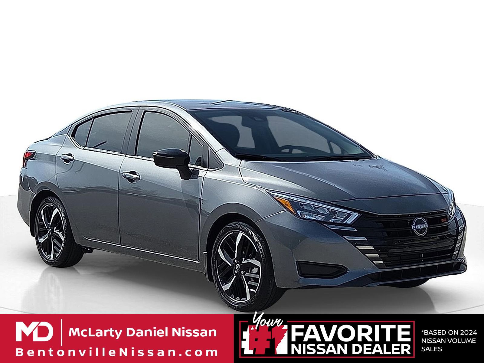 Used 2025 Nissan Versa SR w/ Trunk Package