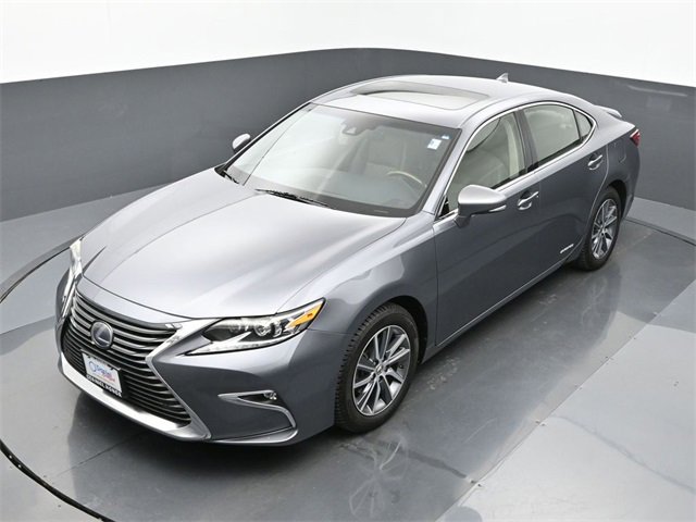 Used 2016 Lexus ES 300h image 20