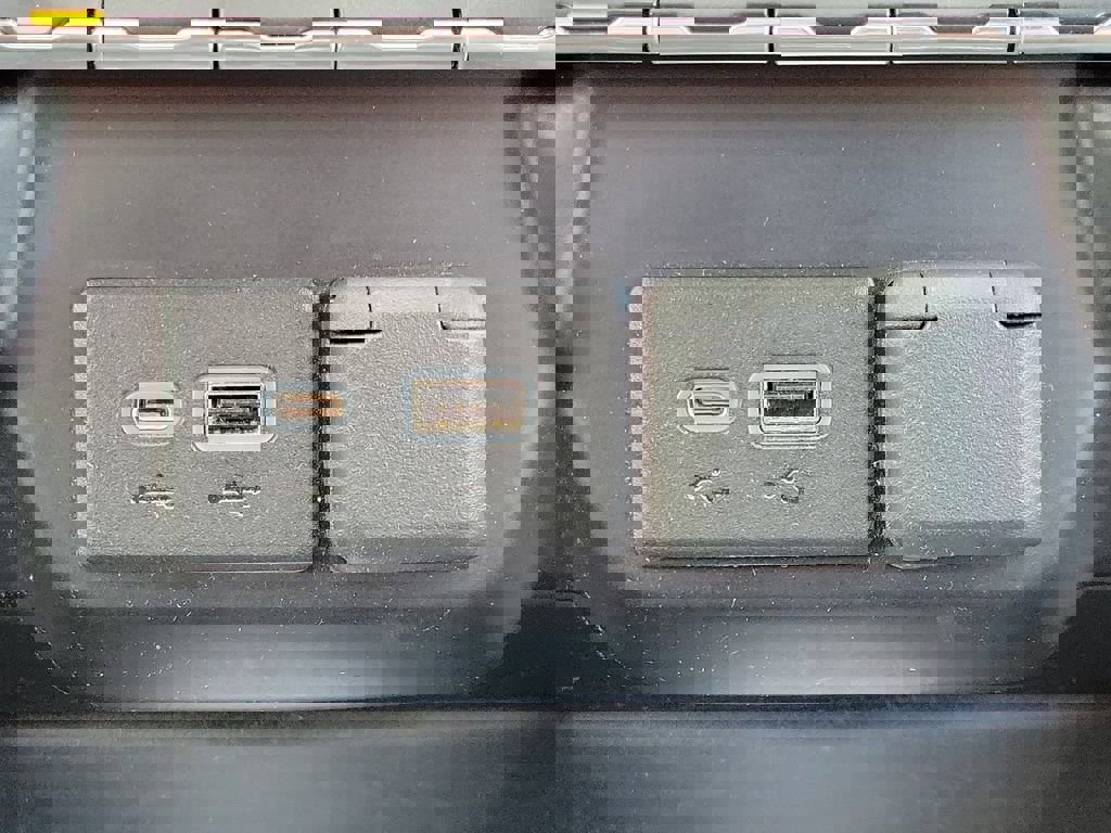 Certified 2021 Chevrolet Silverado 1500 RST image 31