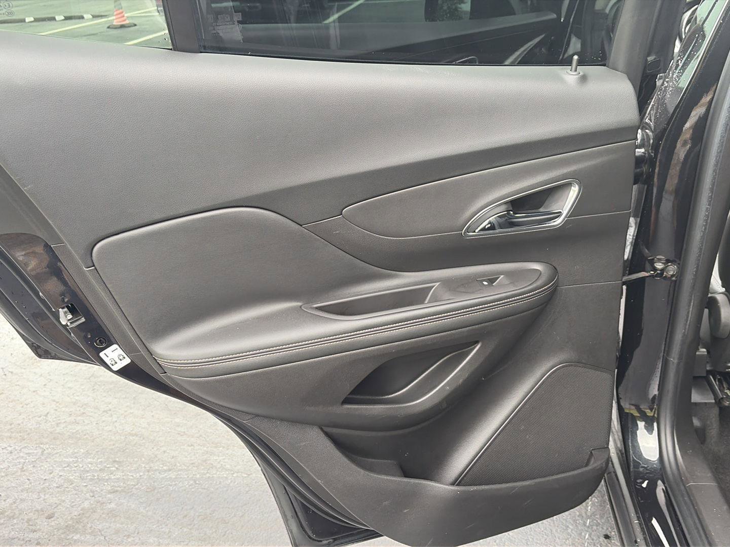 Used 2016 Buick Encore FWD image 12