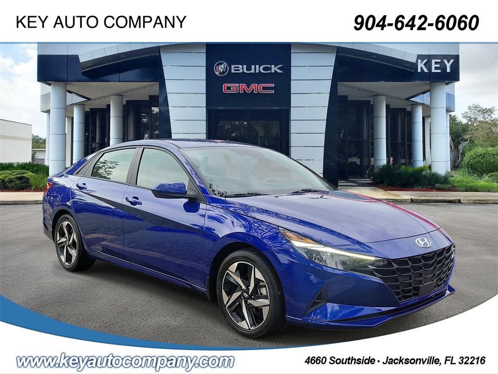Certified 2023 Hyundai Elantra SEL w/ Convenience Package
