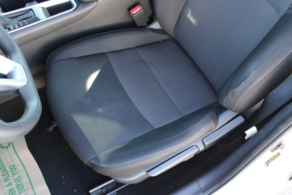 Used 2024 Nissan Sentra SV FWD image 15