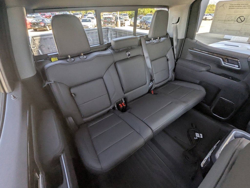 New 2026 GMC Sierra 1500 Elevation w/ Elevation Premium Package AWD/4WD image 18