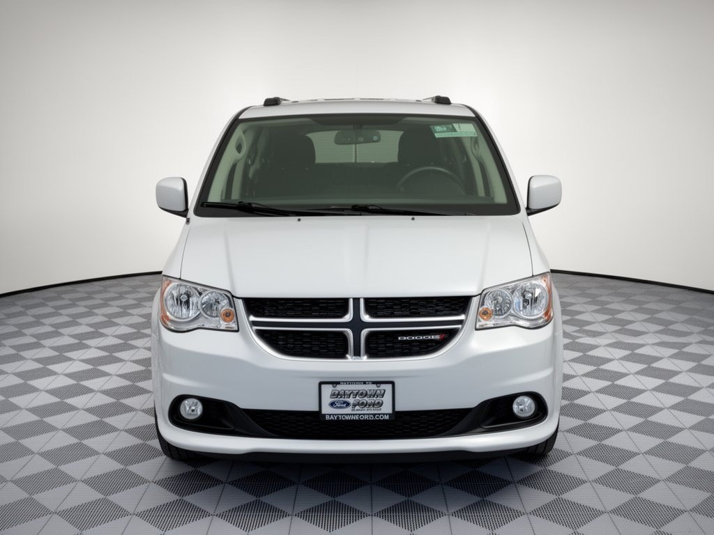 Used 2019 Dodge Grand Caravan SXT FWD image 6