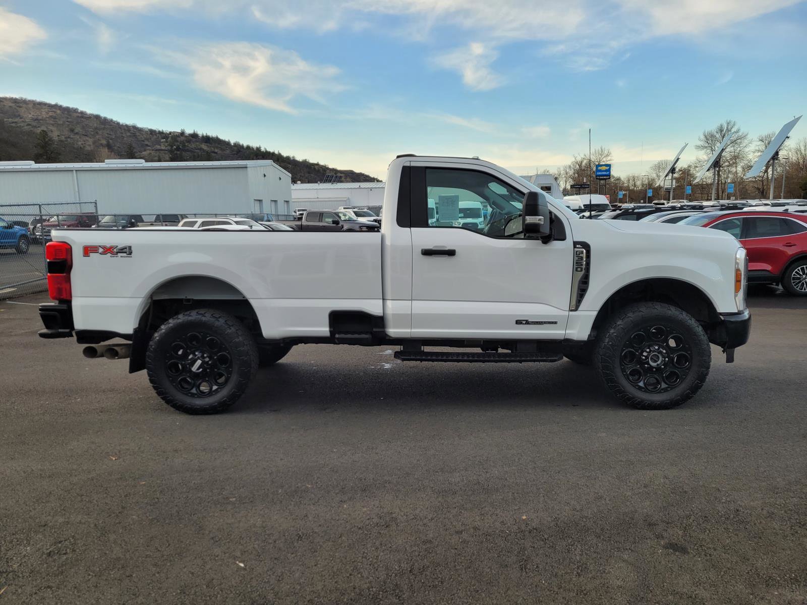 Used 2024 Ford F350 XL w/ 360-Degree Camera Package AWD/4WD image 4