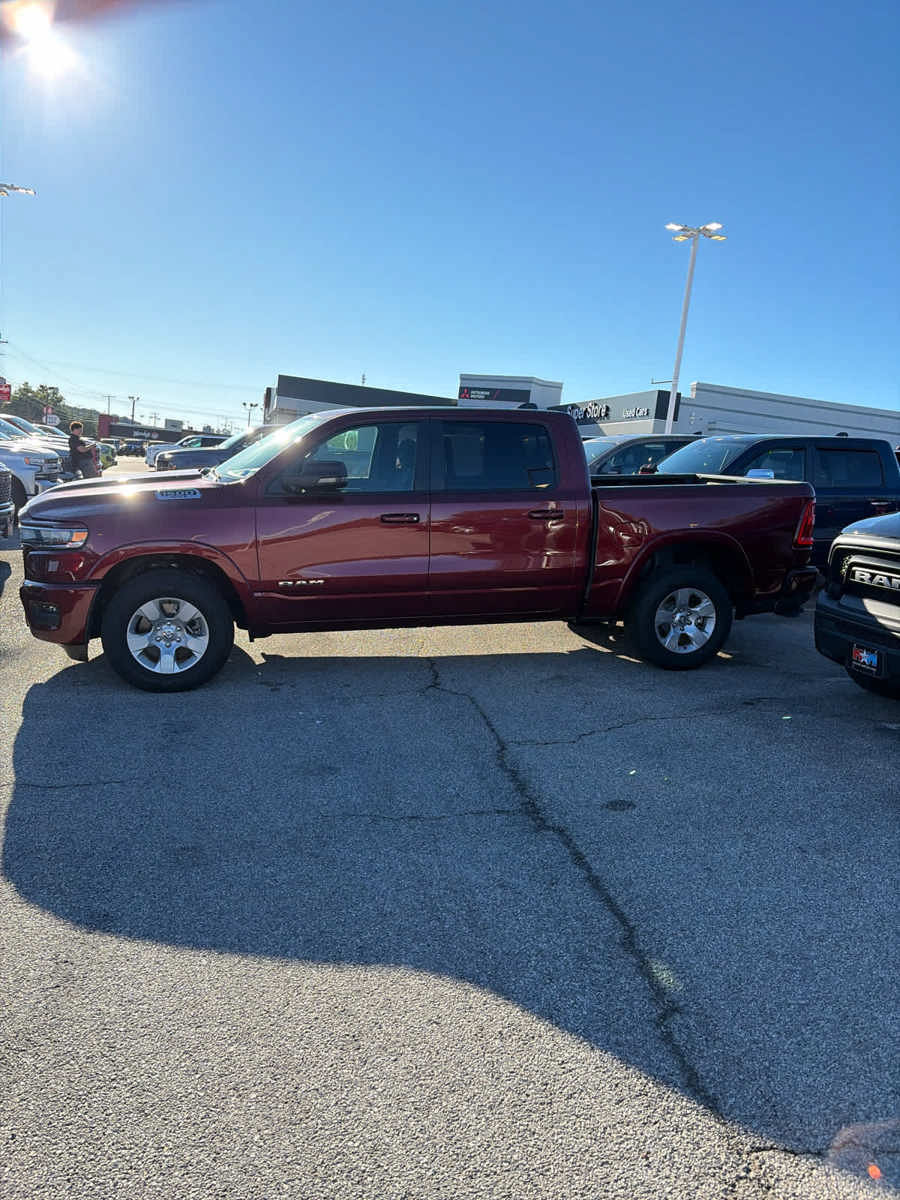 Used 2025 RAM 1500 Big Horn AWD/4WD image 13