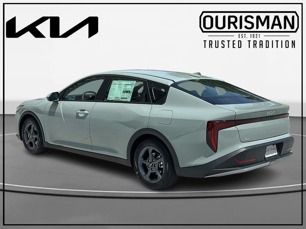 New 2026 Kia K4 FWD image 3