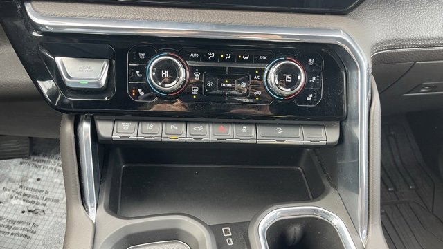 Used 2024 GMC Sierra 2500 Denali w/ Technology Package image 19