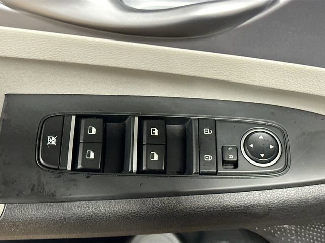 Used 2023 Kia Forte LXS w/ LXS Technology Package image 17