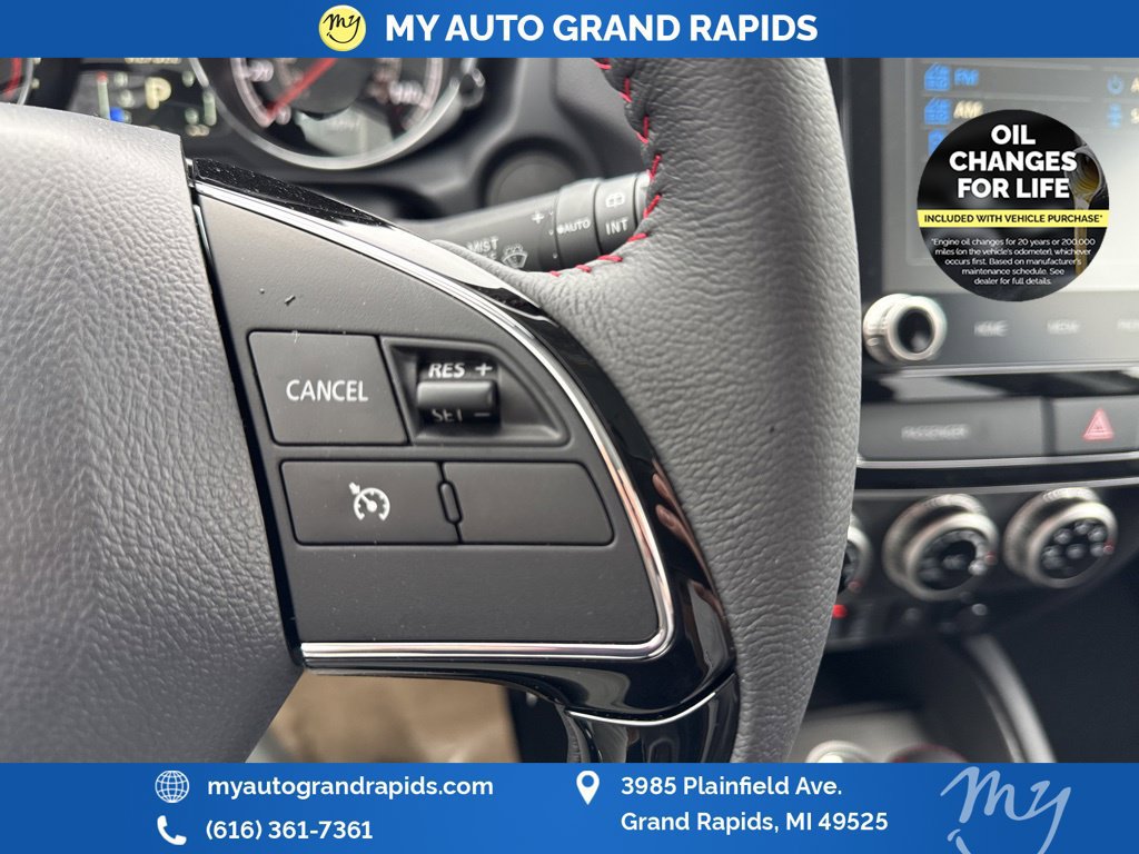 Used 2025 Mitsubishi Outlander Sport LE AWD/4WD image 27