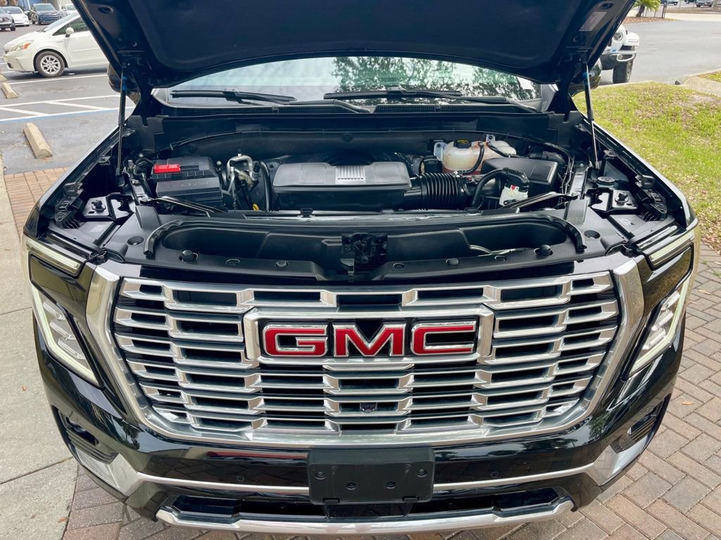 Used 2025 GMC Yukon Denali image 17