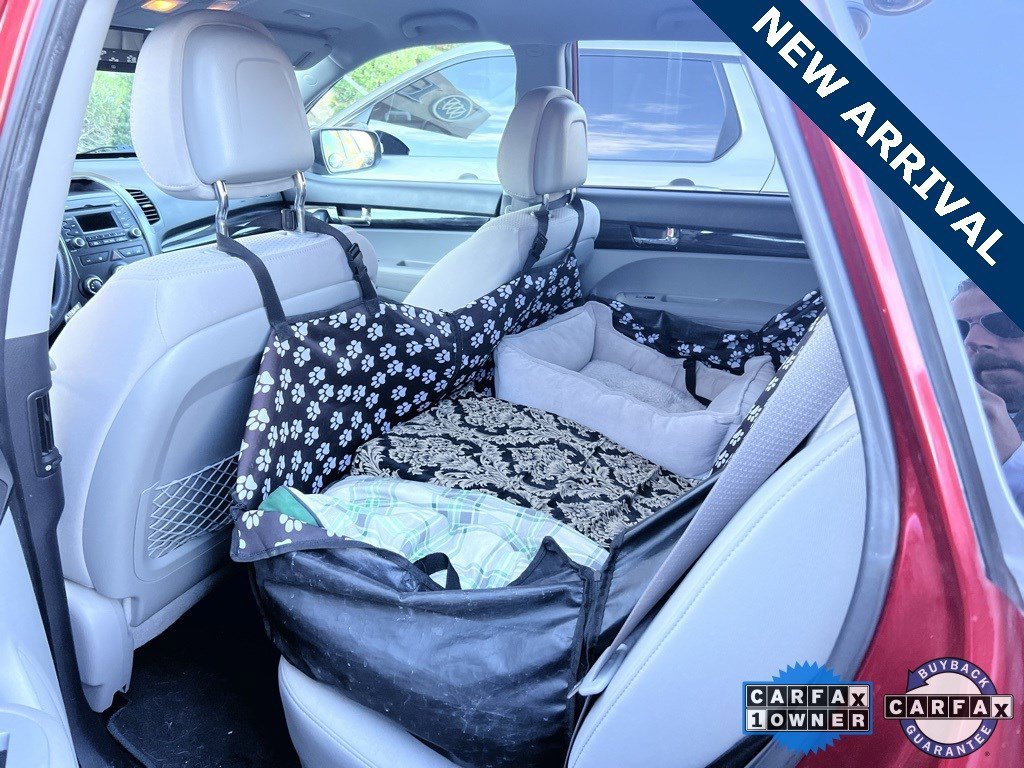 Used 2011 Kia Sorento LX w/ Convenience Pkg image 6