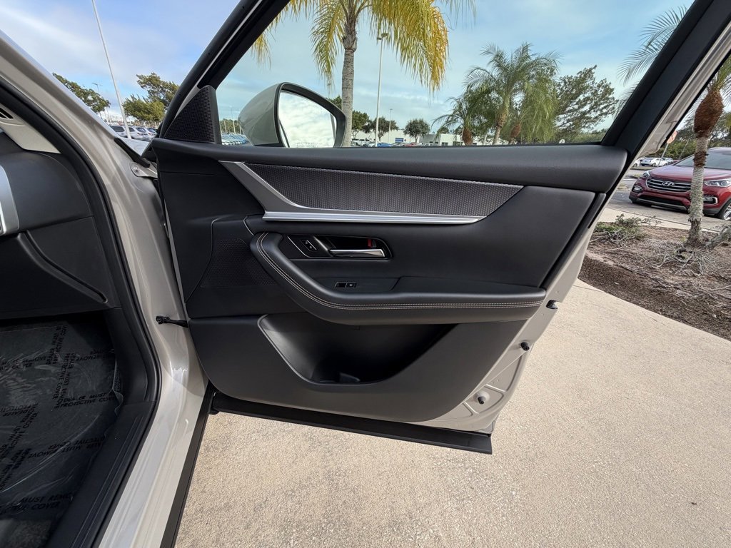 Used 2024 MAZDA CX-90 3.3 Turbo w/ Preferred Package image 34