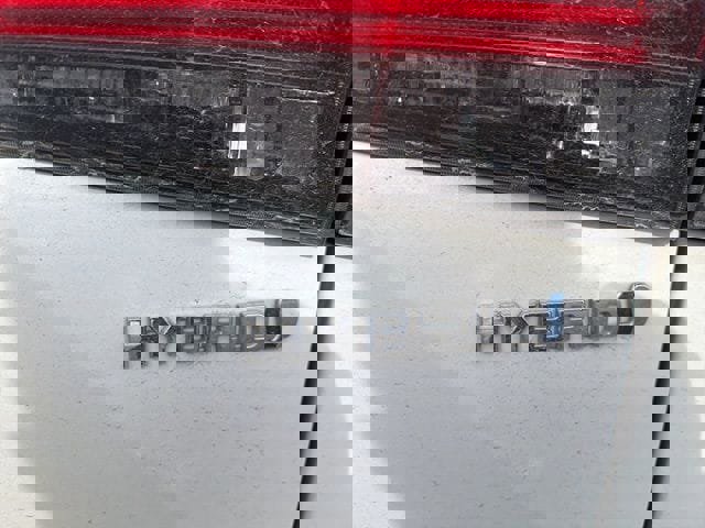 Used 2023 Toyota Highlander Limited image 19