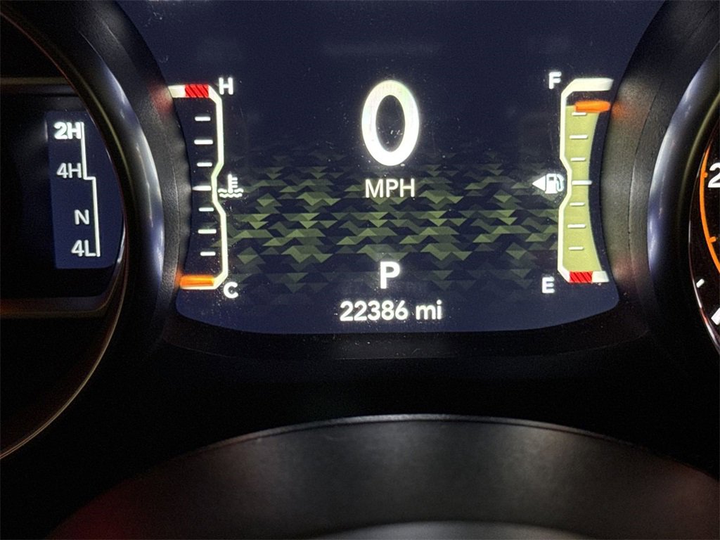 Used 2023 Jeep Wrangler Altitude image 13