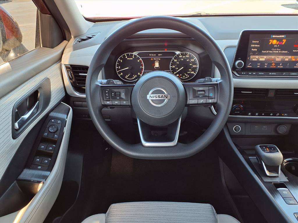 Used 2021 Nissan Rogue SV image 23