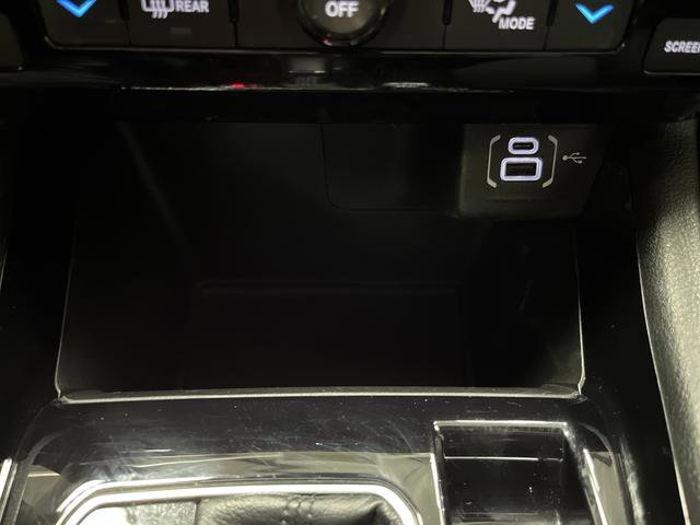 Used 2024 Jeep Compass Limited w/ High Altitude Package image 24