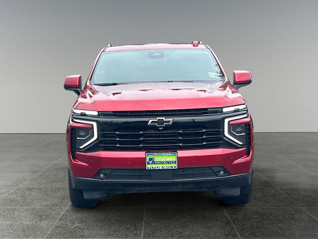 Used 2025 Chevrolet Suburban RST w/ Comfort Package AWD/4WD image 2