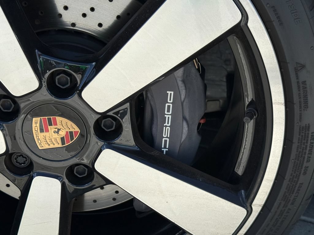 Used 2026 Porsche 911 Carrera RWD image 8
