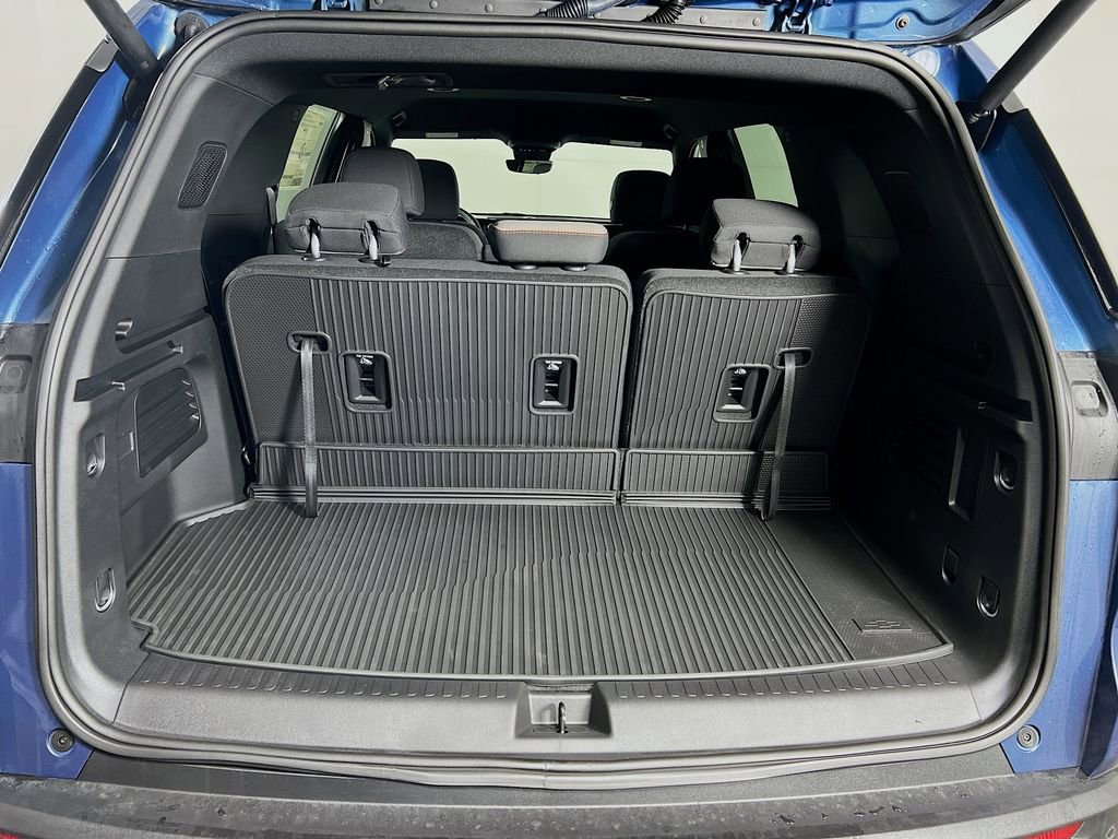 New 2026 Chevrolet Traverse LT w/ Driver Confidence Package image 27