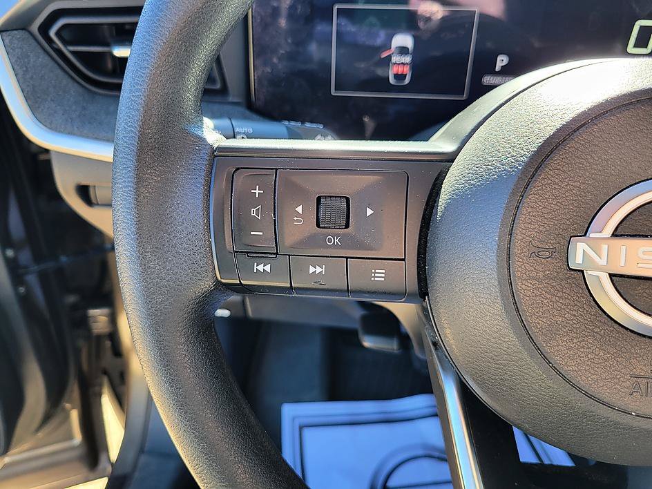 Certified 2025 Nissan Kicks SV w/ Charging Package FWD image 22