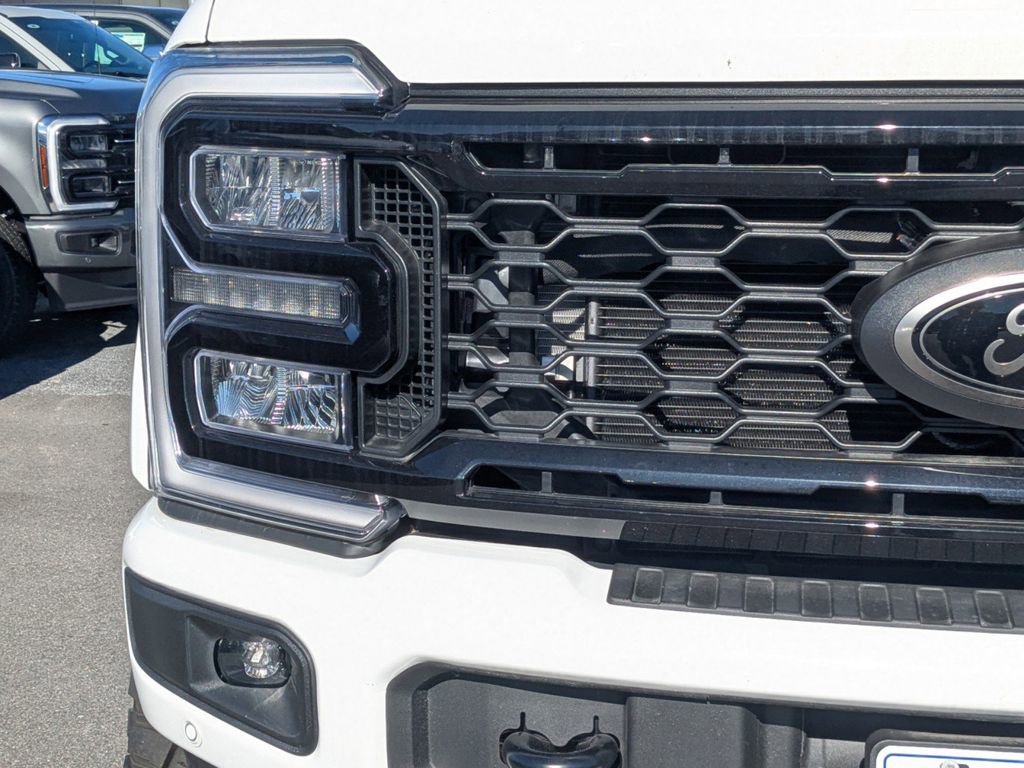 New 2025 Ford F250 Lariat w/ Lariat Ultimate Package image 10