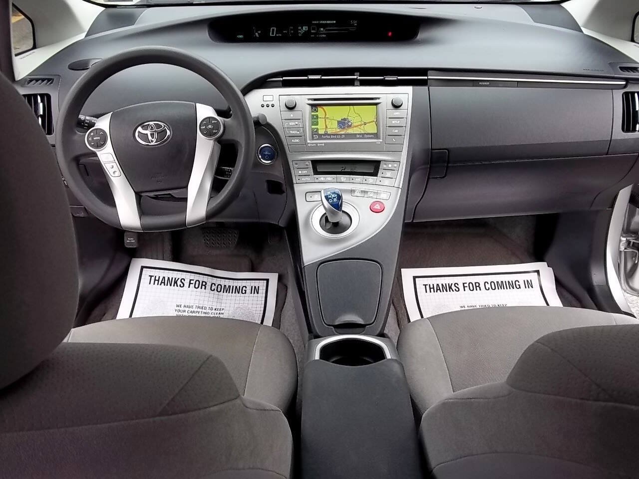 Used 2014 Toyota Prius Three w/ Solar Roof Package FWD image 12