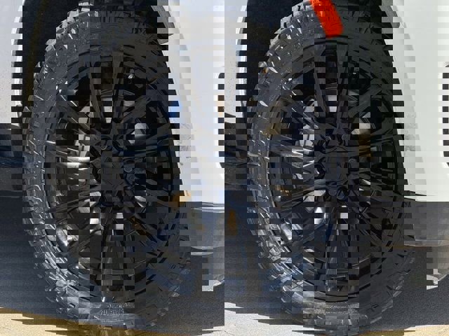 Used 2021 GMC Yukon SLT w/ SLT Premium Package image 39