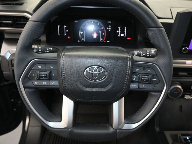 New 2026 Toyota 4Runner SR5 RWD image 5