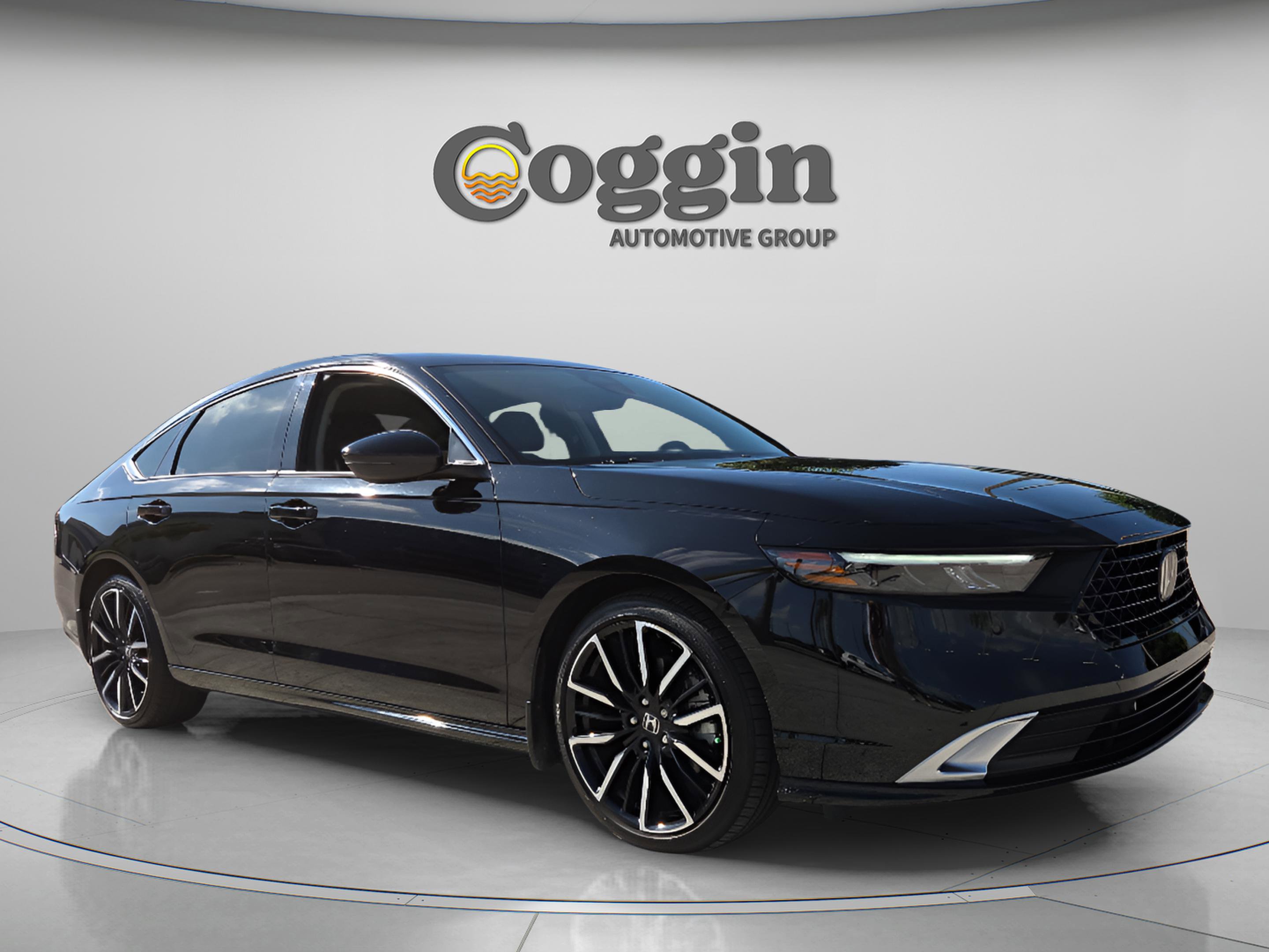 Used 2025 Honda Accord Touring image 7