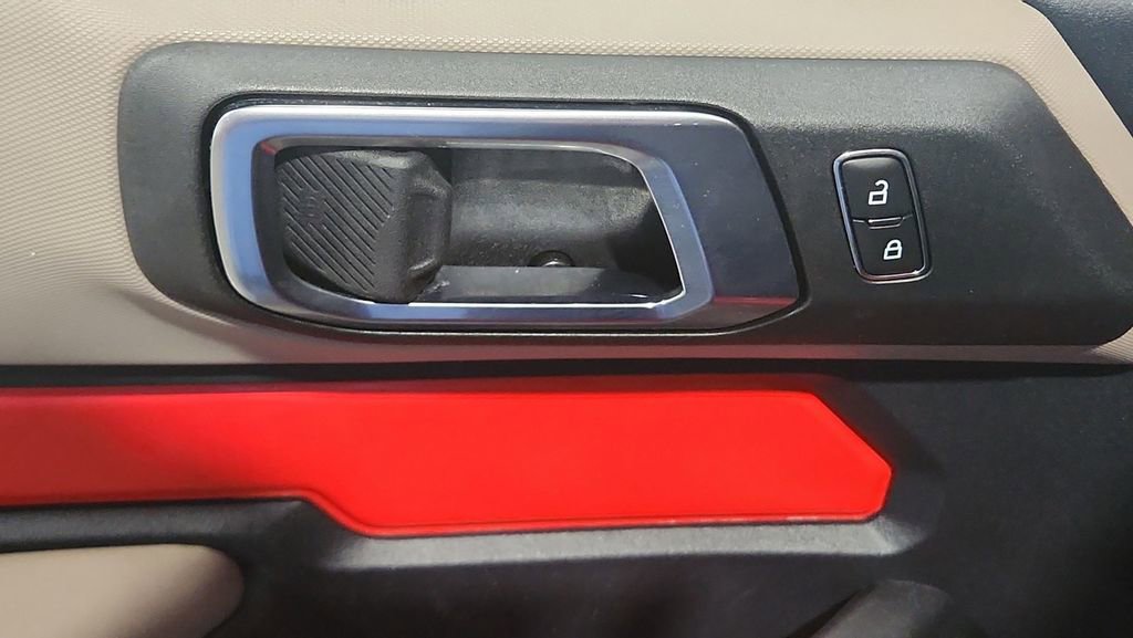 Used 2023 Ford Bronco Big Bend image 17