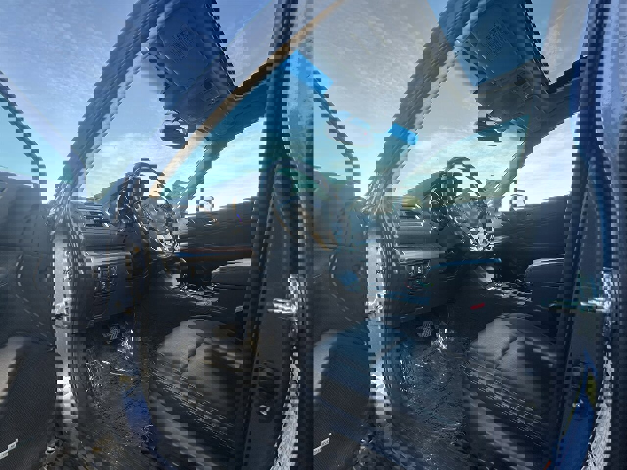 Used 2015 Subaru Outback 3.6R Limited image 4