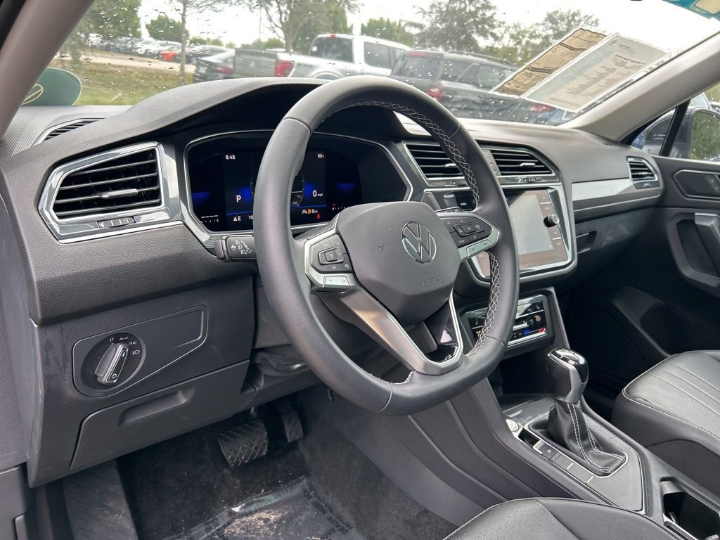 Used 2023 Volkswagen Tiguan SE image 22