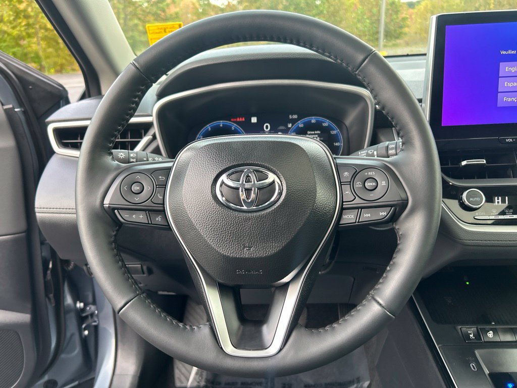 Certified 2026 Toyota Corolla Cross XLE w/ Convenience Package AWD/4WD image 14