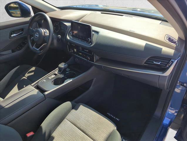 Used 2022 Nissan Rogue SV FWD image 23