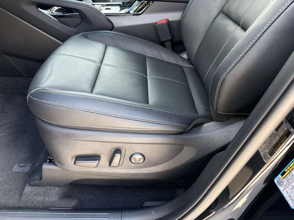 New 2025 Kia Telluride EX w/ EX Captain's Chair Package FWD image 22