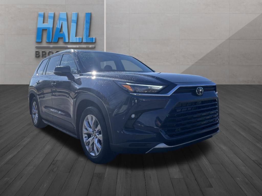 Used 2026 Toyota Grand Highlander Limited image 7